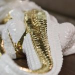 Ahura - декор, эксклюзивные подарки, предметы интерьера