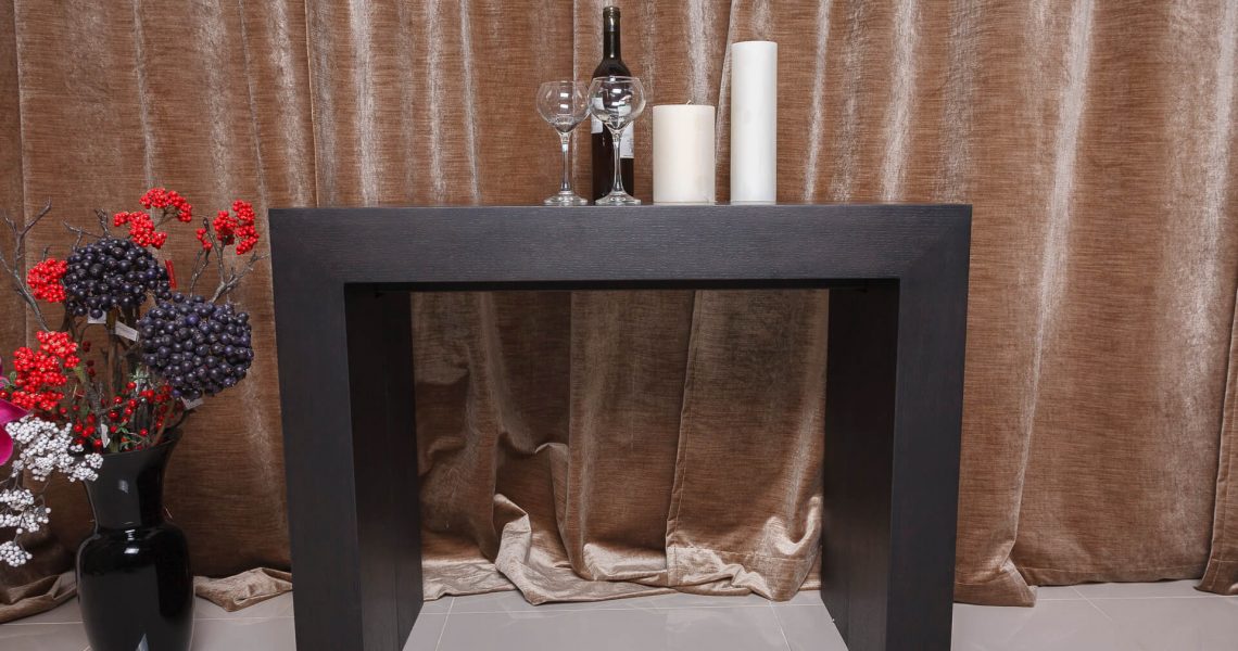 Cтол-консоль Manchester